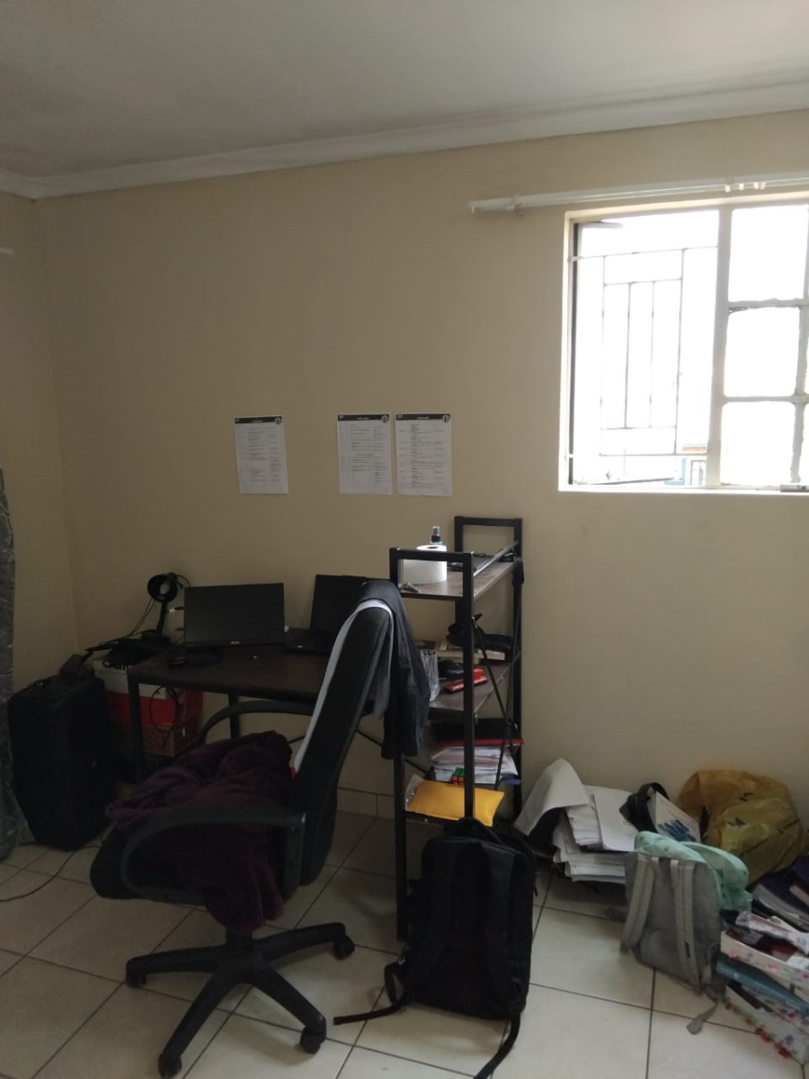 1 Bedroom Property for Sale in Willows Free State